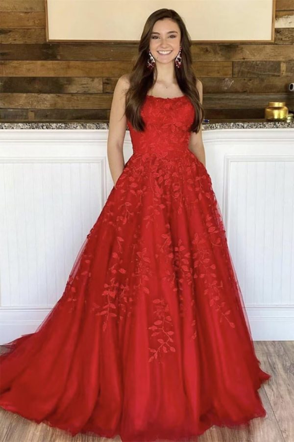 Spaghetti Straps Long Prom Dresses 2025 Ball Gown Lace Appliques Tulle Prom Dress with Pockets Wedding Gowns for Women