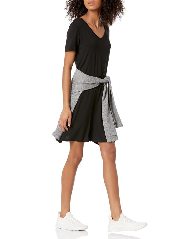 Women's Regular Short-Sleeve V-Neck Swing Dress