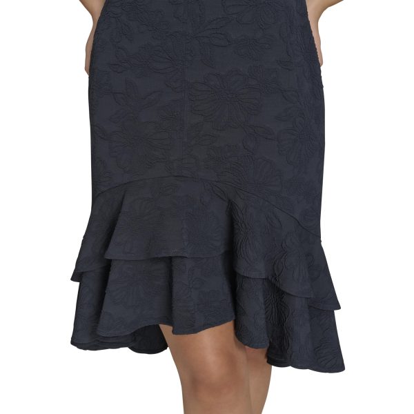Women's Tiered Sleeveless Flattering Midi Dress