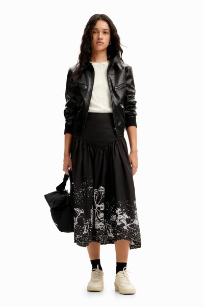 Women's Woman Woven Skirt Long